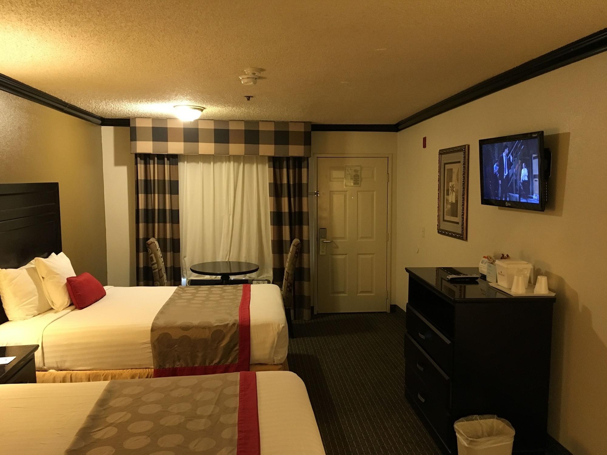Hotel Ramada By Wyndham Ontario Zewnętrze zdjęcie